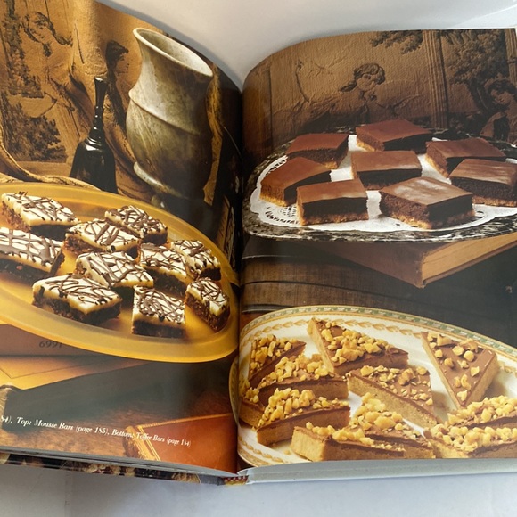 Betty Crocker’s Ultimate Cookie Book Hardcover First Edition 1992 - Picture 15 of 16